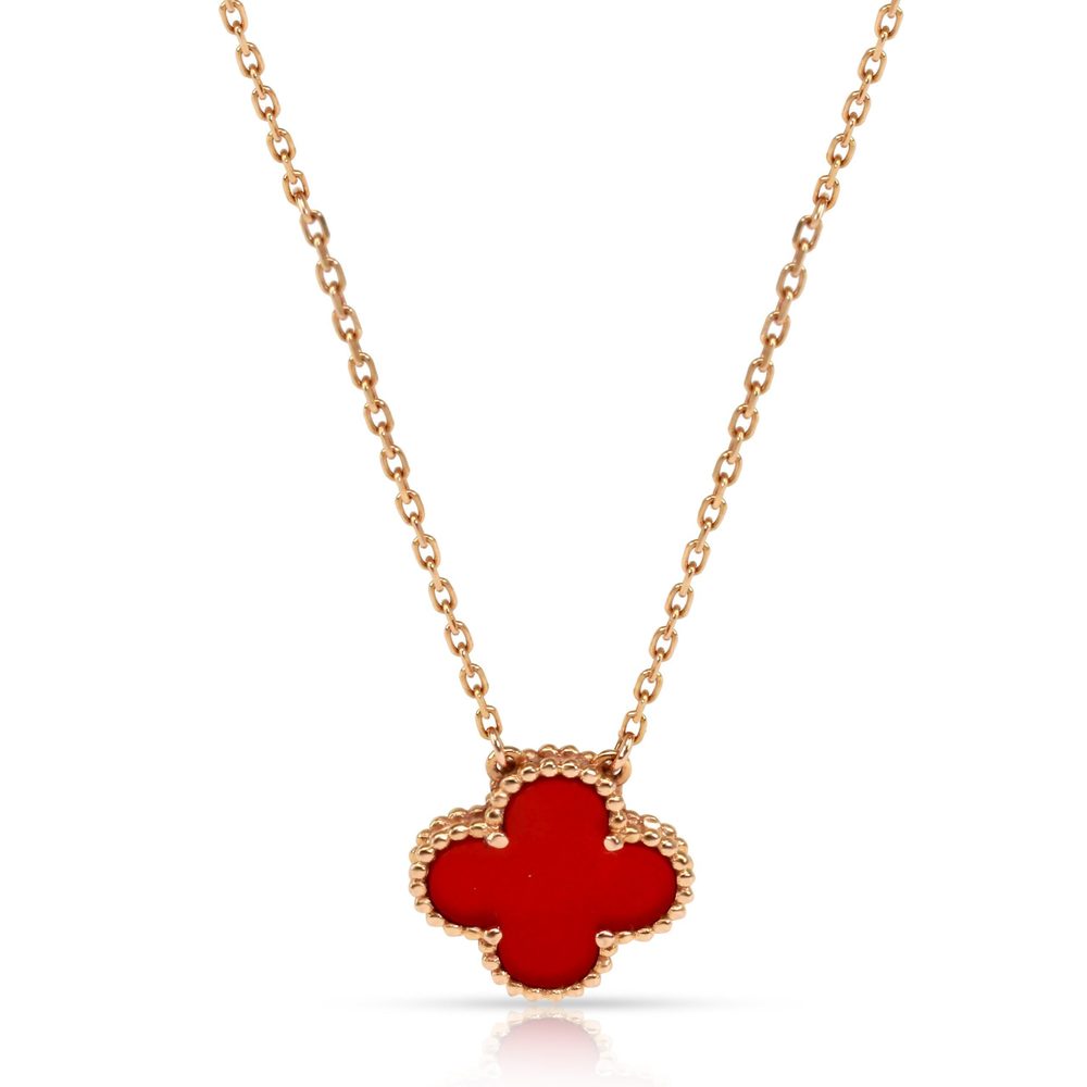 Van Cleef & Arpels Vintage Alhambra Carnelian Necklace in 18K Yellow Gold